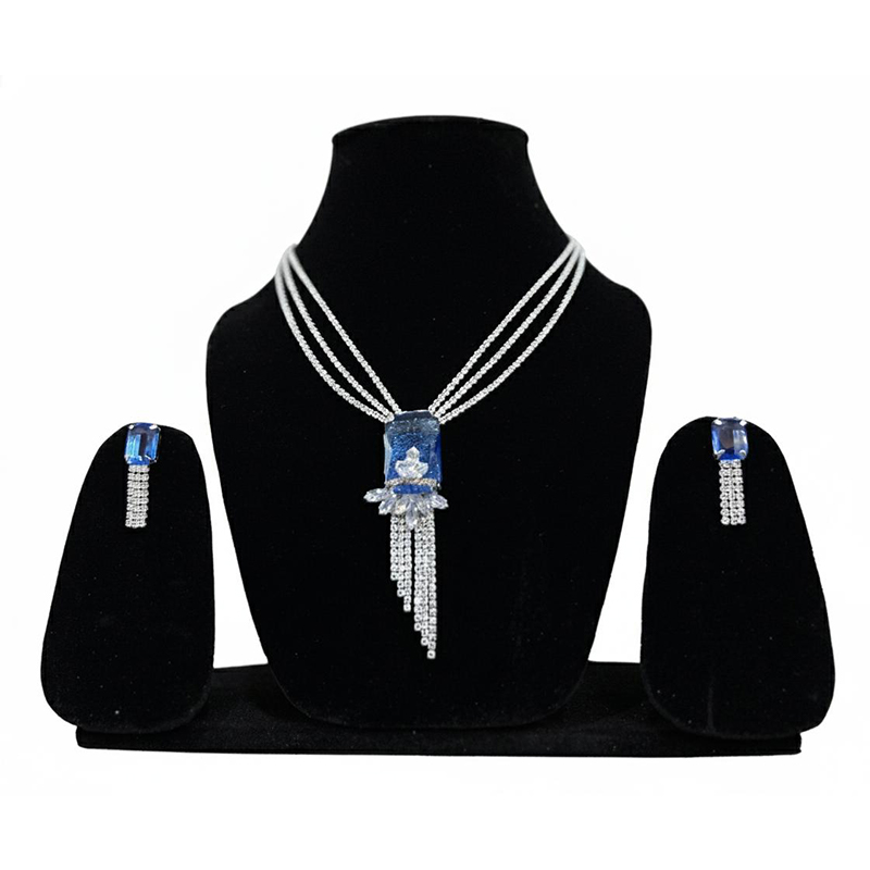 Elegant silver with blue diamond Necklace and earring set - Image 3