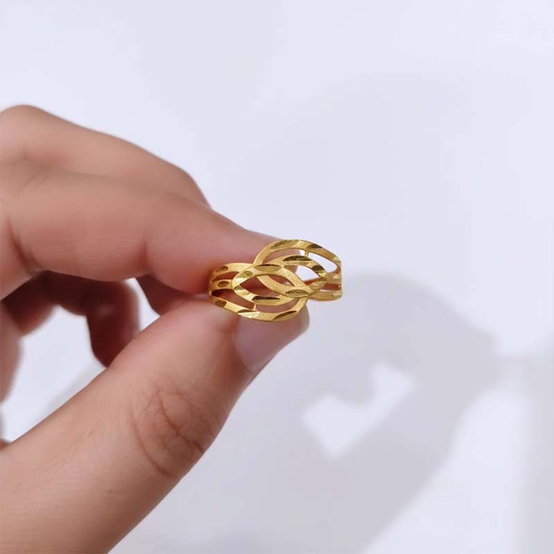 Open-work filigree design, Golden contemporary ring Special occasions or daily wear - Image 8