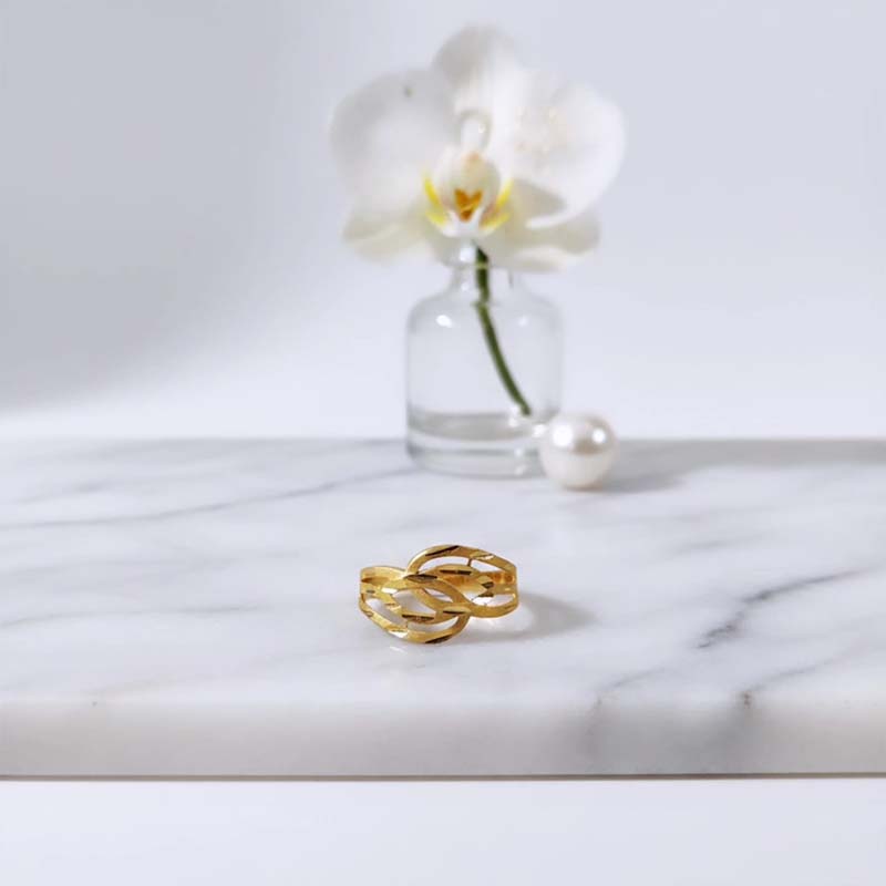 Open-work filigree design, Golden contemporary ring Special occasions or daily wear - Image 4