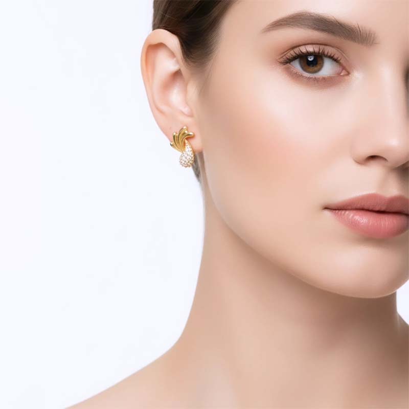 Delicate wing style anti tarnish stud earrings Dailywear or special occasions - Image 7