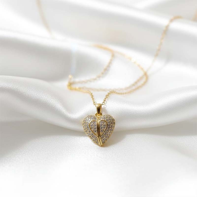 Delicate heart shaped, gold toned thin classical chain anti tarnish pendent - Image 2