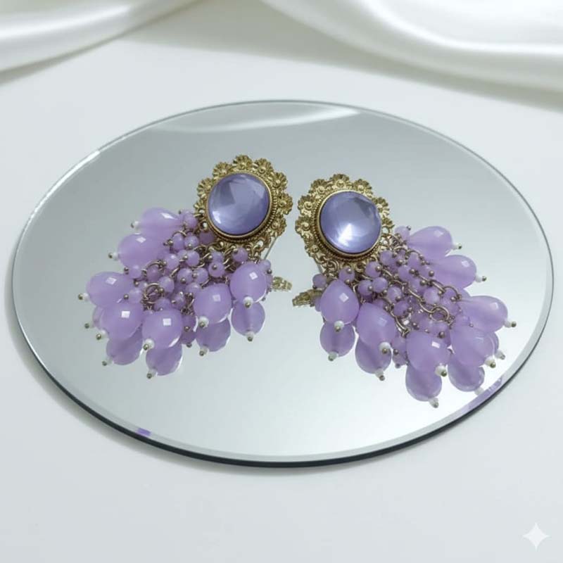 Elegant dangle or chandelier, soft lavender colour earrings - Image 5
