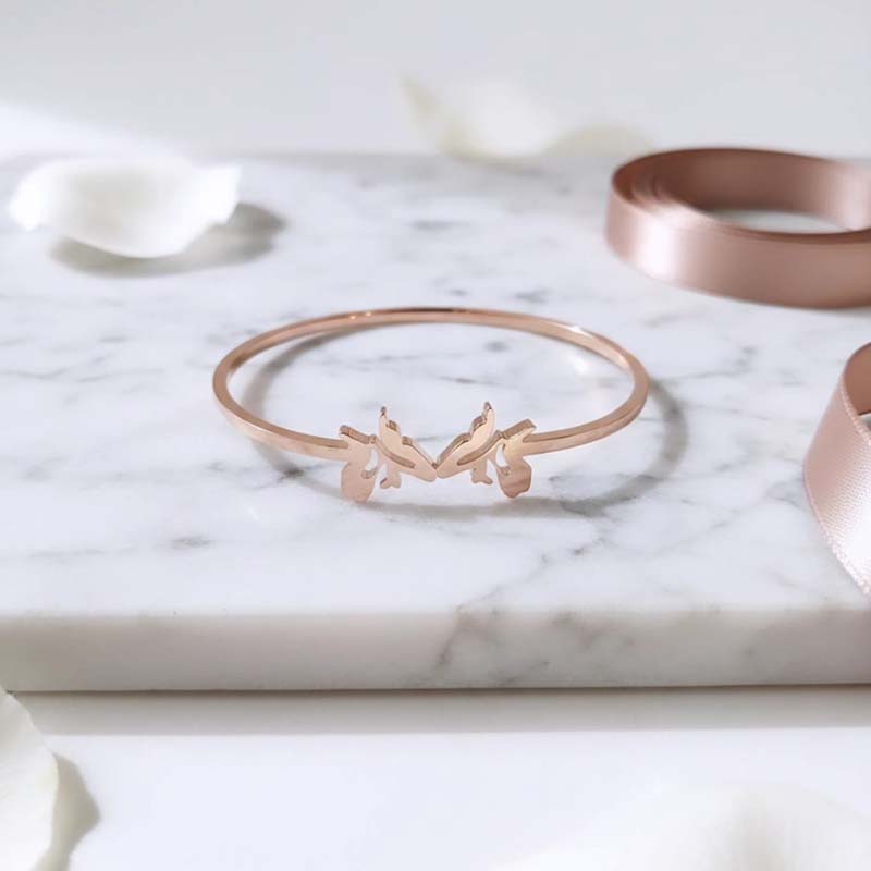 Elegant Open-Ended Gold-Tone Bypass Bracelet - Image 3