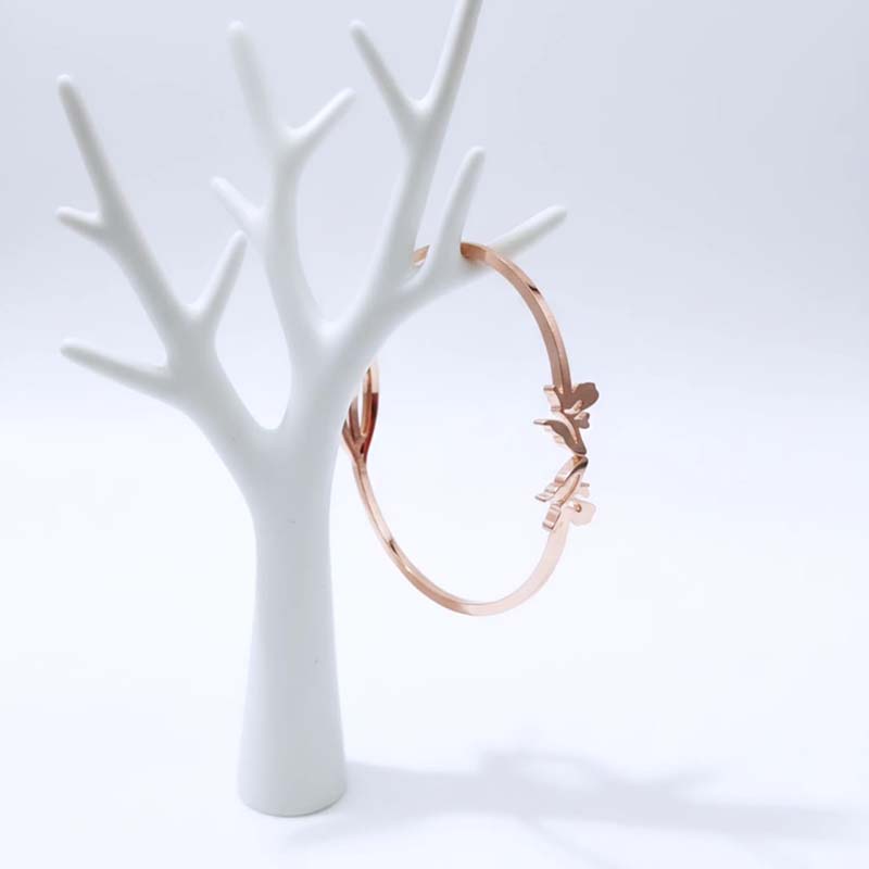 Elegant Open-Ended Gold-Tone Bypass Bracelet