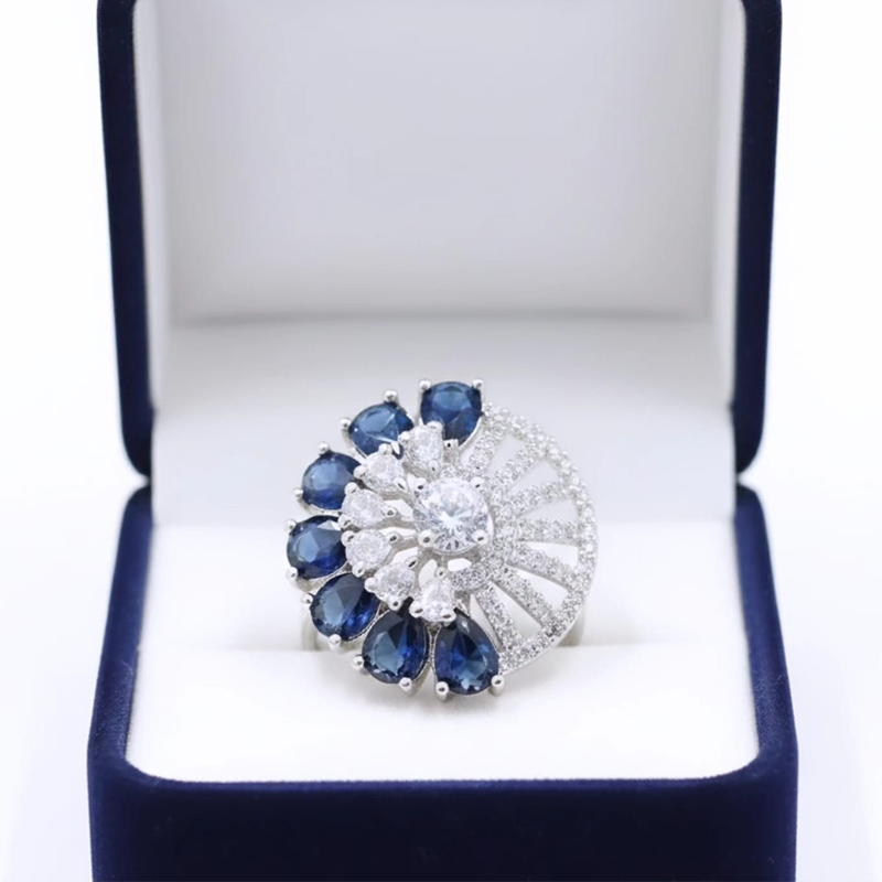 High-quality American Diamonds Beautiful Royal Blue Stones