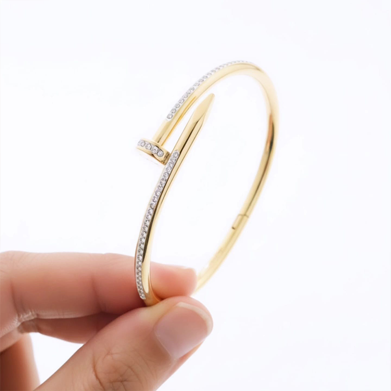 Stylish Juste un Clou style bangle design anti tarnish bracelet - Image 5