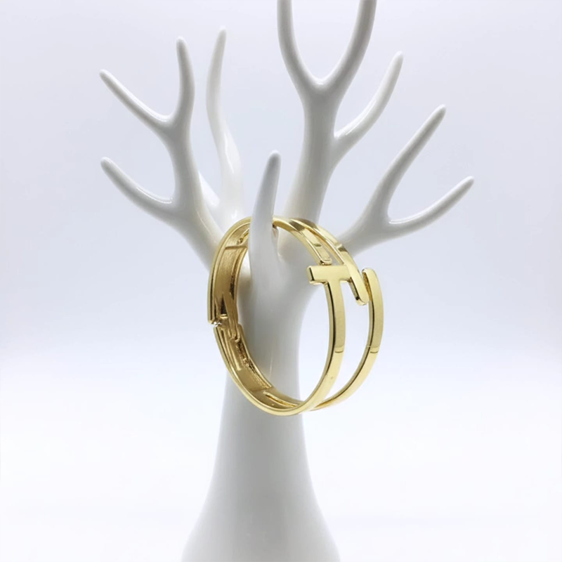 Luxurious vertical "T" or bar-shaped,spring-hinge style cuff anti tarnish bracelet - Image 6
