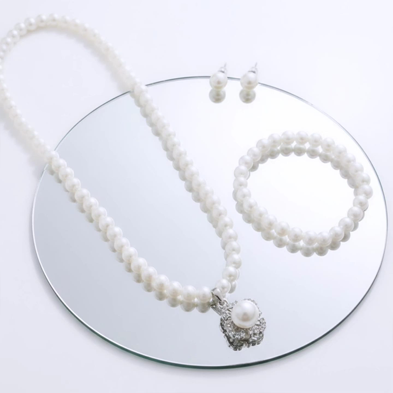 Classy clover or floral-shaped halo, four-piece pearl set - Image 4