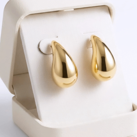 Luxurious teardrop or water drop, chunky stud earrings