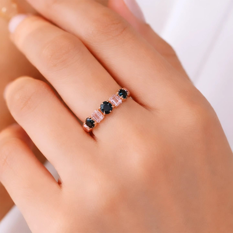 Classy Black Stones, rectangular emerald-cut ring - Image 6