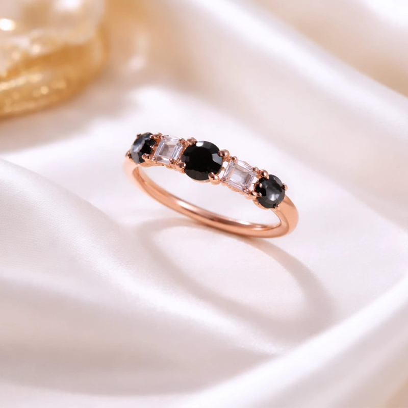 Classy Black Stones, rectangular emerald-cut ring - Image 5